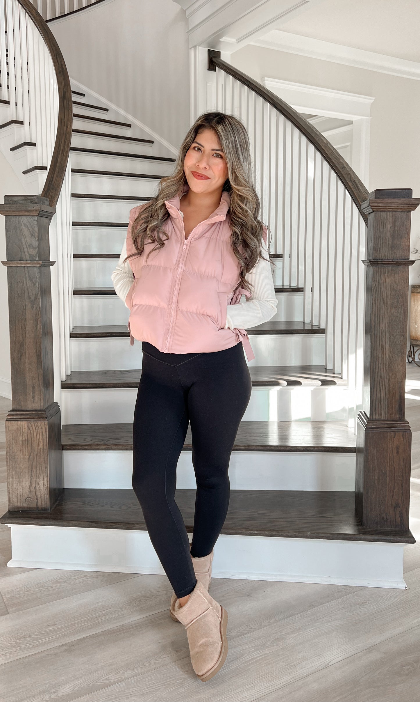 Bow Vest (3rd Restock)