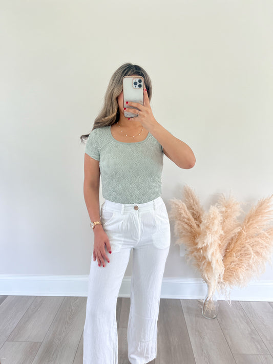 Seamless Scoop Neck Tee