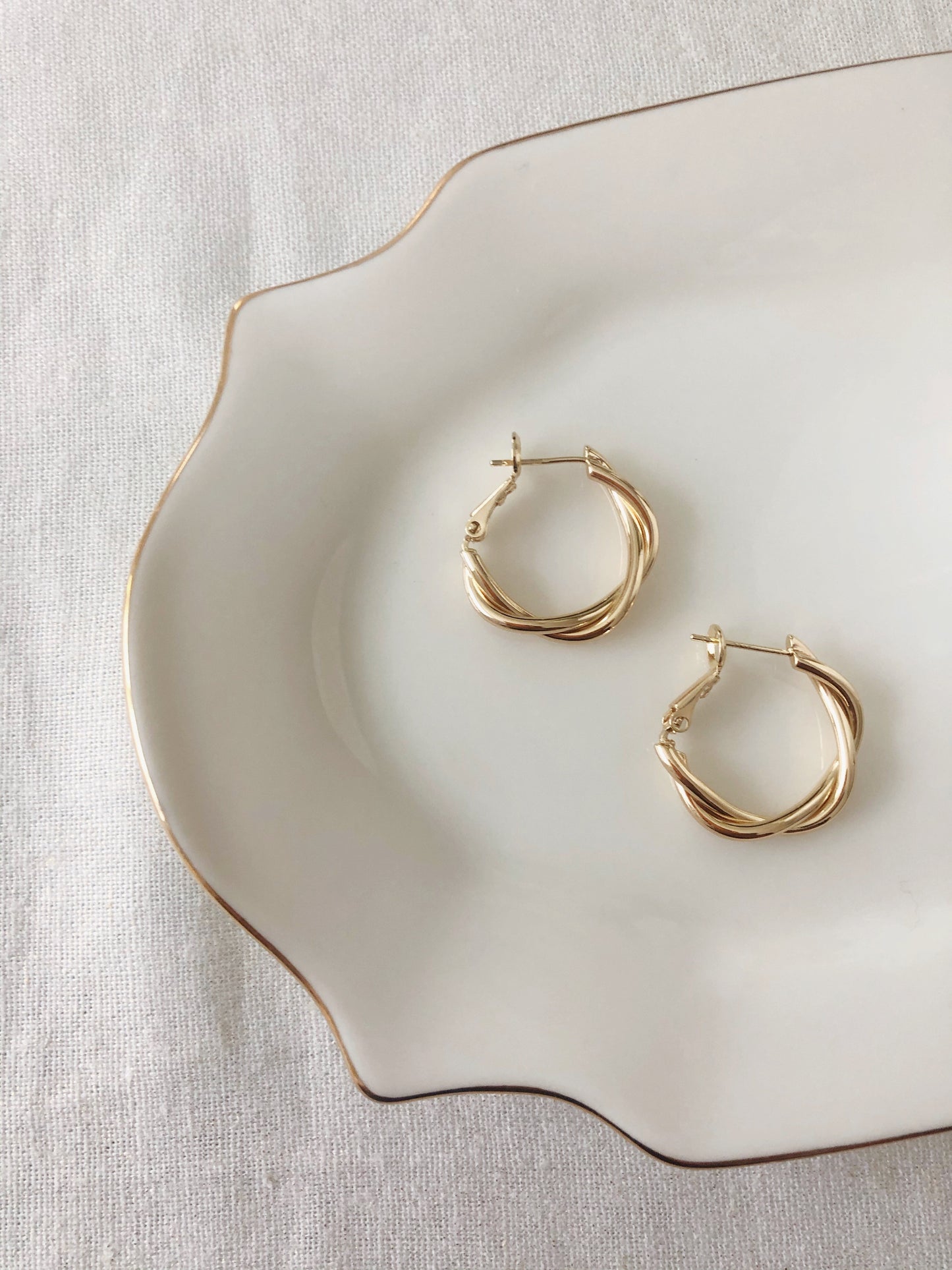 Twist Hoop Earrings