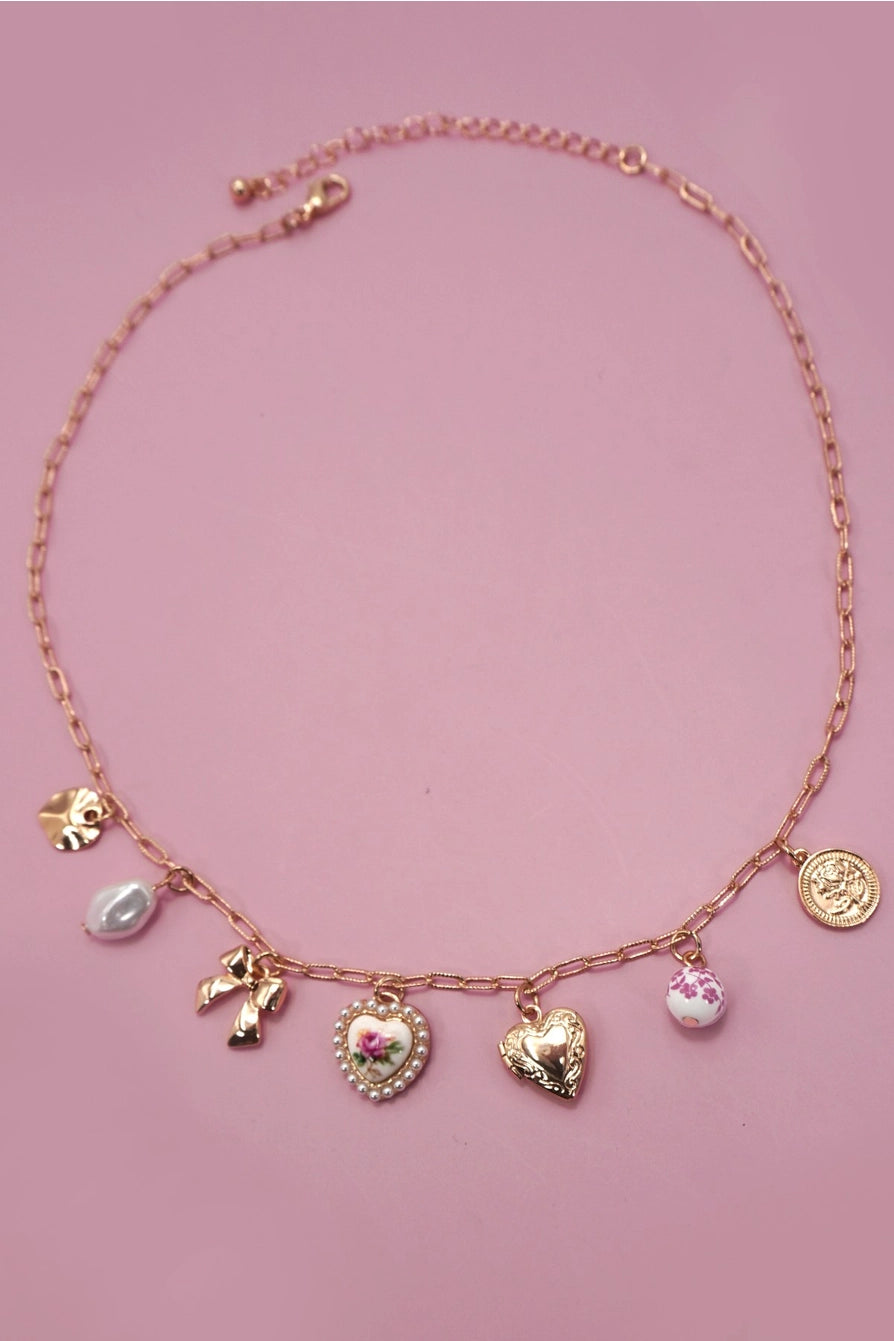 Queen of Hearts Necklace