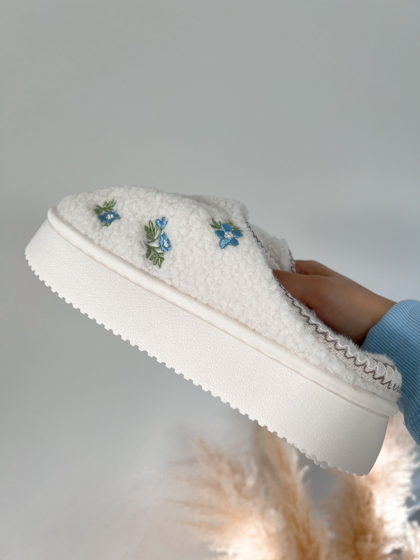 Embroidered Floral Slippers
