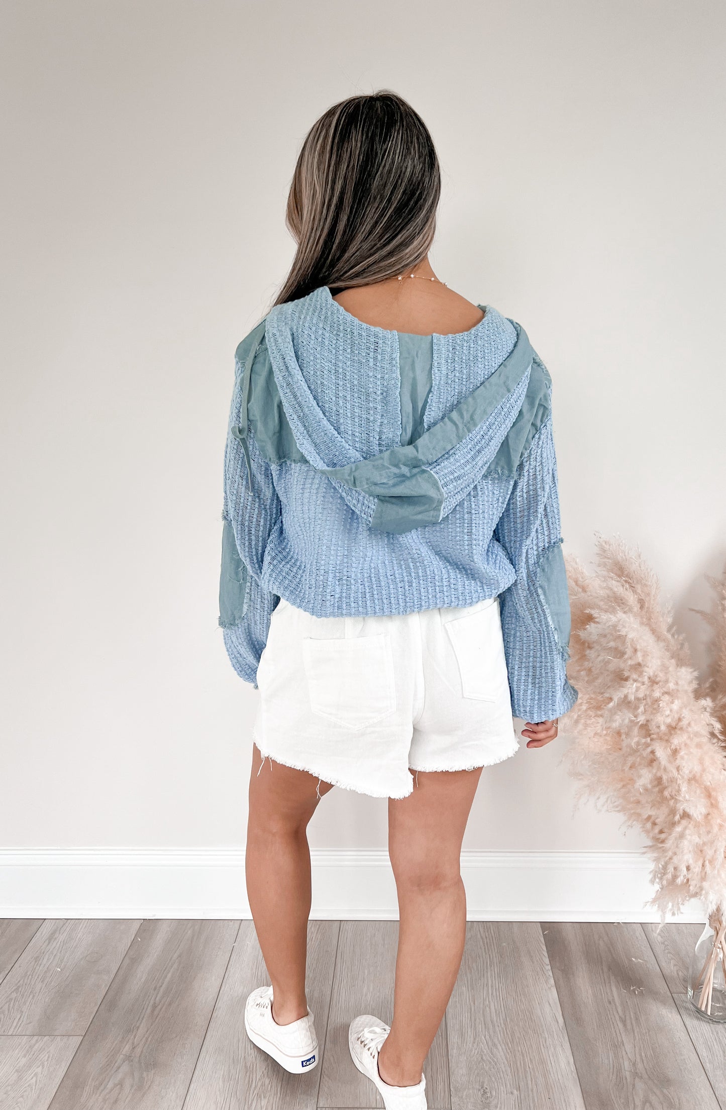 Feel The Breeze Jacket - Baby Blue